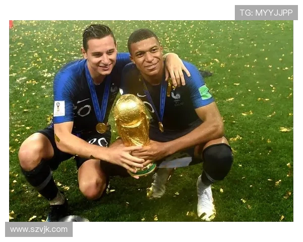 巴西与英格兰U17青少年足球对决展现青春风采与竞技精神